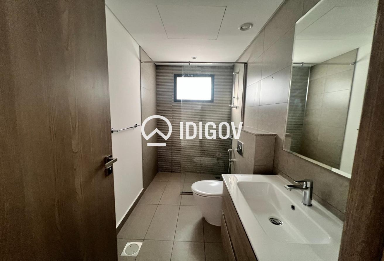 Corner Unit | 4BR + MAID | FAMILY LIVING photo 17