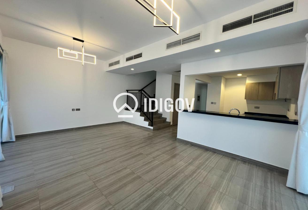 Corner Unit | 4BR + MAID | FAMILY LIVING photo 14