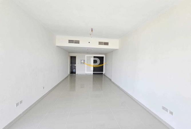 120663504 - Property Image 3