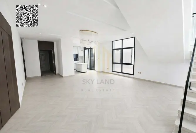 136121168 - Property Image 2