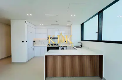 شقة - 2 غرف نوم - 2 حمامات للايجار في بنغاطي هاوس - الضاحية 10 - قرية جميرا الدائرية - دبي