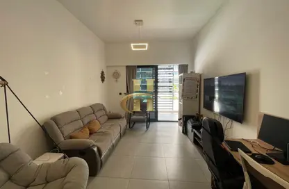 شقة - غرفة نوم - 2 حمامات للبيع في برج ريجيل - الضاحية 10 - قرية جميرا الدائرية - دبي