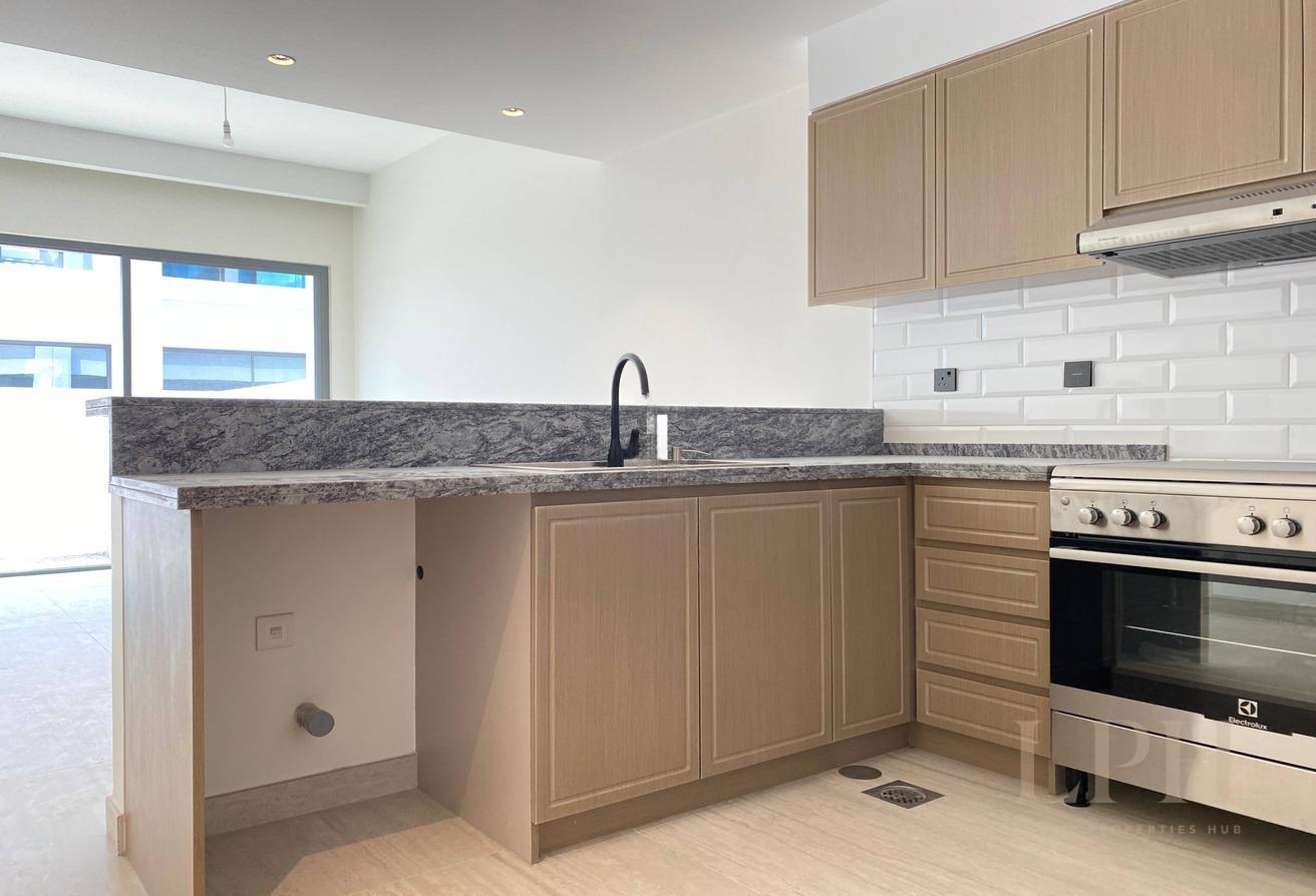 Brand new | 5BHK | Best Price | Vacant photo 15