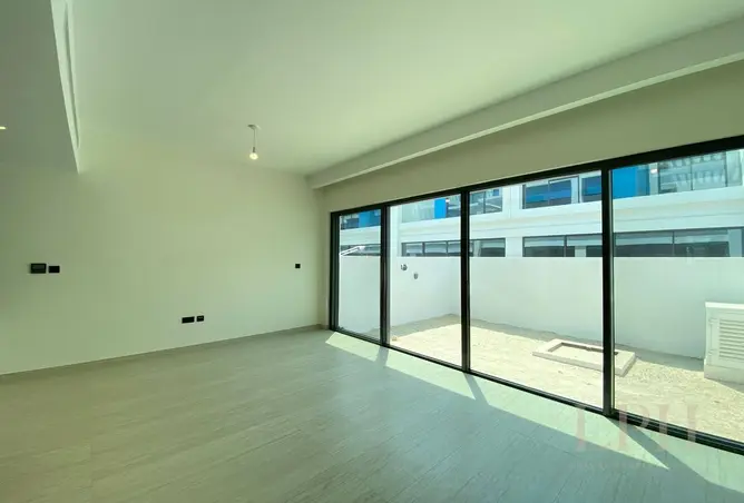 146005227 - Property Image 2