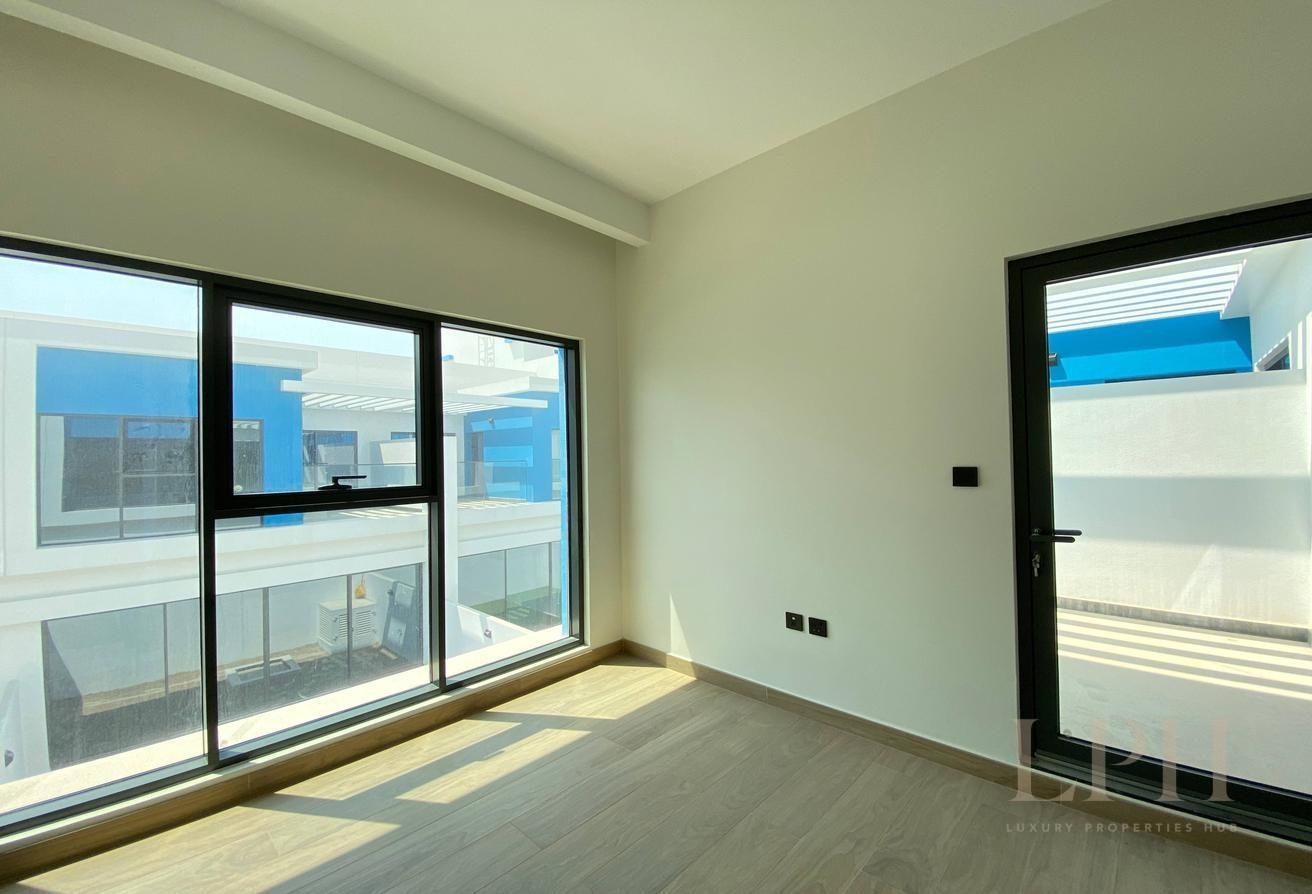 Brand new | 5BHK | Best Price | Vacant photo 19