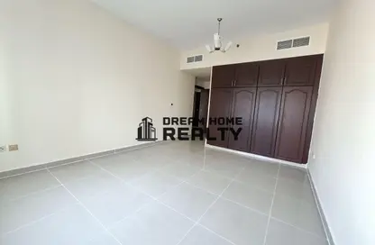 شقة - غرفة نوم - 2 حمامات للايجار في شارع التعاون الجديد - التعاون - الشارقة