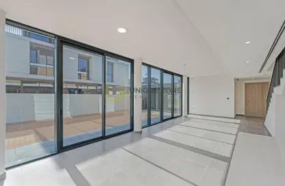 Villa - 4 Bedrooms - 5 Bathrooms for rent in June 2 - Arabian Ranches 3 - Dubai