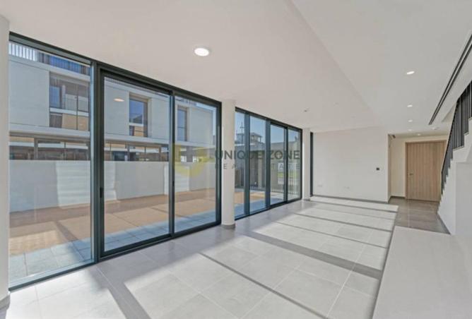 74244082 - Property Main Image