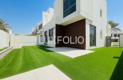 Townhouse - 4 Bedrooms - 4 Bathrooms for rent in Noor Townhouses - Town Square - Dubai