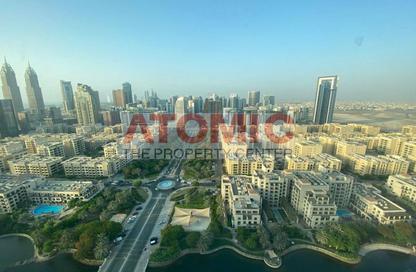 Apartment - 2 Bedrooms - 3 Bathrooms for rent in The Links West Tower - The Links - The Views - Dubai