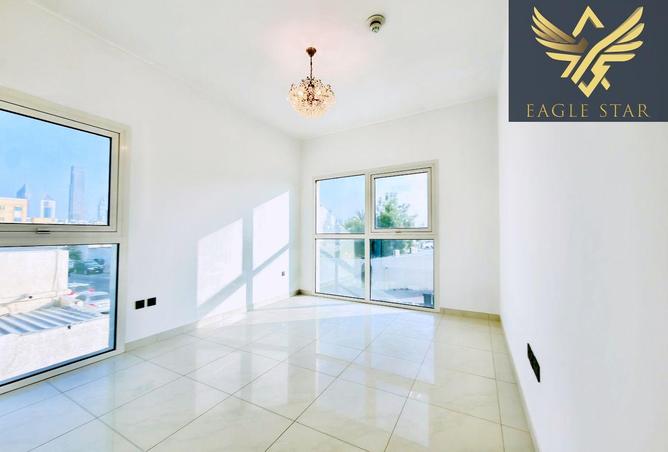 Walk to LAMER Jumeirah1|Top Amenities| 2 BHK Ready