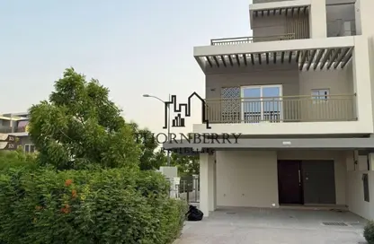 Townhouse - 3 Bedrooms - 3 Bathrooms for sale in Camelia - Damac Hills 2 - Dubai