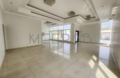 Villa - 3 Bedrooms - 4 Bathrooms for rent in Al Barsha South 2 - Al Barsha South - Al Barsha - Dubai