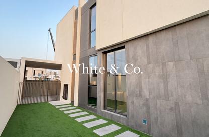 Villa - 4 - 5 for sale in Serenity - Haven By Aldar - Dubai