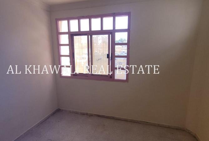 90942430 - Property Image 3