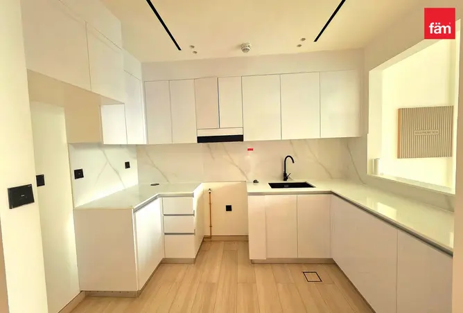 137446236 - Property Image 3