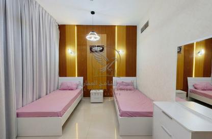 Apartment - 2 Bedrooms - 2 Bathrooms for rent in SRS Tower - Al Rashidiya 1 - Al Rashidiya - Ajman