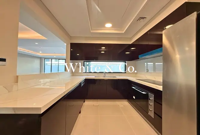 160533027 - Property Image 3