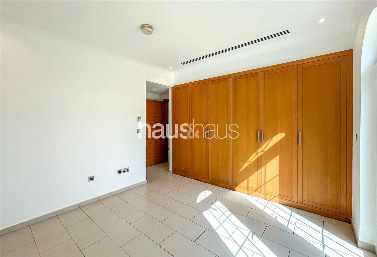 Vacant Now | Well Maintained | Internal photo 9