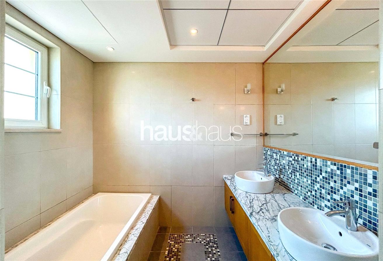 Vacant Now | Well Maintained | Internal photo 13