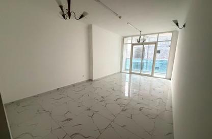 Apartment - 2 Bedrooms - 3 Bathrooms for rent in Oasis Tower - Al Rashidiya 1 - Al Rashidiya - Ajman