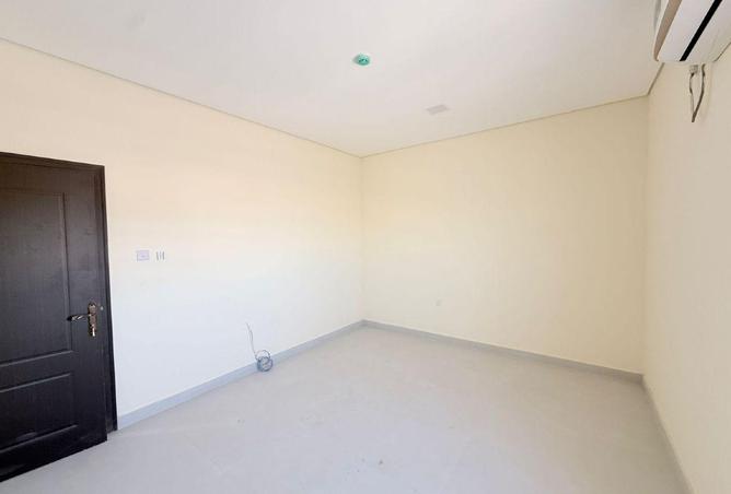 62071160 - Property Main Image