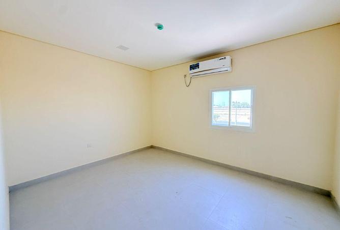 62071160 - Property Image 2