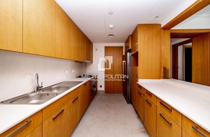 Apartment - 3 Bedrooms - 4 Bathrooms for sale in Opera Grand - Burj Khalifa Area - Downtown Dubai - Dubai