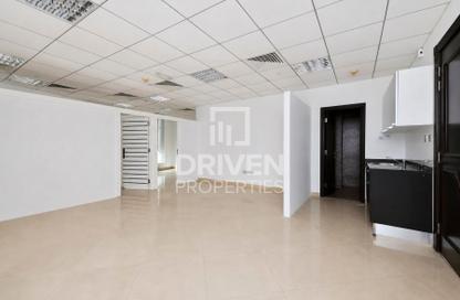 Office Space - Studio - 1 for rent in Port Saeed Building - Port Saeed - Deira - Dubai