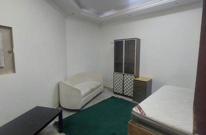 Apartment - Studio - 1 Bathroom for rent in Al Khan Corniche - Al Khan - Sharjah