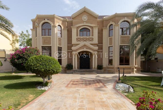 81954300 - Property Main Image