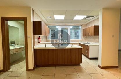 Apartment - 1 Bedroom - 2 Bathrooms for rent in Sulafa Tower - Dubai Marina - Dubai Apartment - 1 Bedroom - 2 Bathrooms for rent in Sulafa Tower - Dubai Marina - Dubai