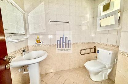 Office Space - Studio - 1 Bathroom for rent in Muwaileh - Sharjah