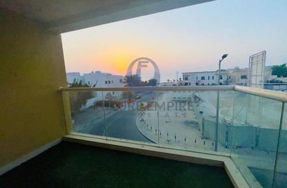 Apartment - 2 Bedrooms - 4 Bathrooms for rent in Umm Suqeim 2 - Umm Suqeim - Dubai