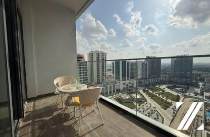 Apartment - Studio - 1 Bathroom for sale in SOL Bay - Business Bay - Dubai