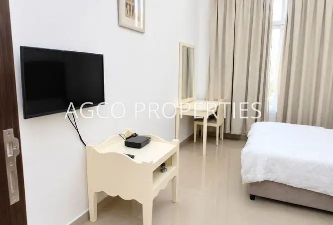 162801443 - Property Image 2