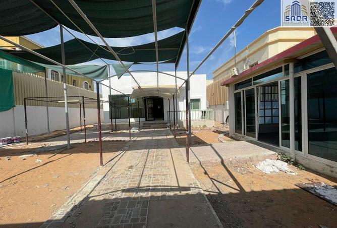 94004851 - Property Image 3