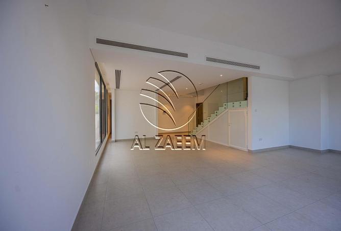 81956990 - صورة العقار 3