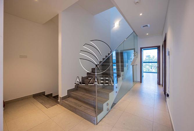 81956990 - صورة العقار 2