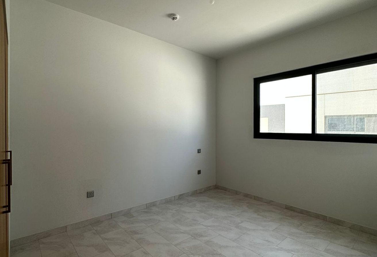Premium 4-Bedroom Villa for Rent - Vacant — image 10
