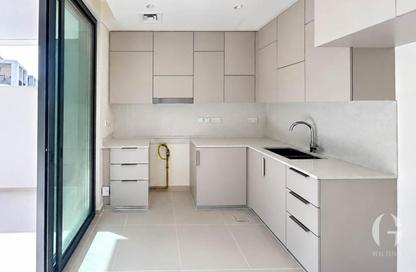 Townhouse - 3 - 4 for rent in Bliss 2 - Arabian Ranches 3 - Dubai Townhouse - 3 - 4 for rent in Bliss 2 - Arabian Ranches 3 - Dubai