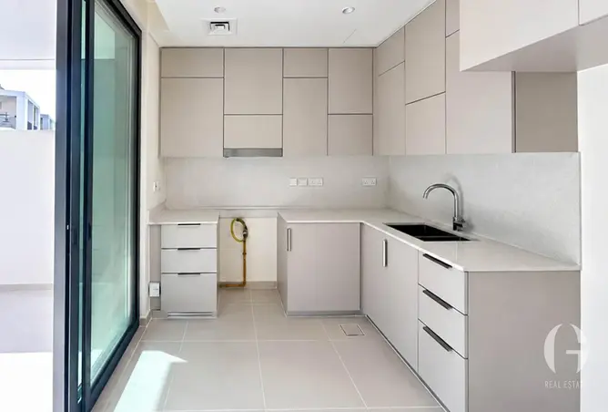 155520157 - Property Image 3