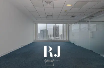 Office Space - Studio - 1 Bathroom for rent in The Burlington - Business Bay - Dubai