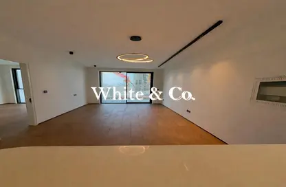 شقة - غرفة نوم - 2 حمامات للايجار في مساكن الارتفاع - منطقة 16 - قرية جميرا الدائرية - دبي