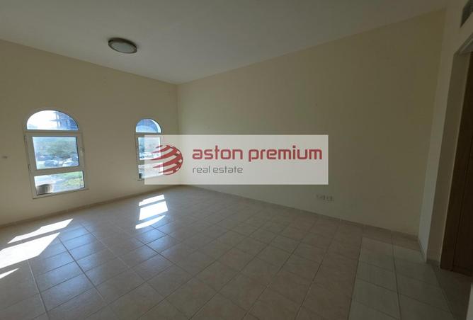 68278742 - Property Image 3