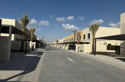 تاون هاوس - 5 غرف نوم - 6 حمامات للبيع في مدينة الشارقة المستدامة - الشارقة