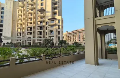 Apartment - 2 Bedrooms - 2 Bathrooms for rent in Al Jazi 4 - Madinat Jumeirah Living - Umm Suqeim - Dubai