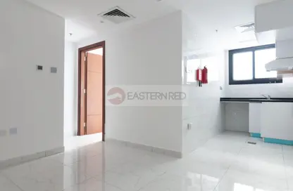 Apartment - 1 Bedroom - 1 Bathroom for rent in Bnh Twin Tower - Al Furjan - Dubai