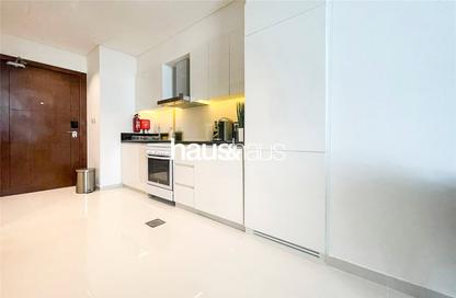 Apartment - Studio - 1 for rent in Golf Promenade 2A - Golf Promenade 2 - Golf Town - Damac Hills - Dubai