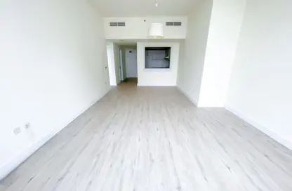 Apartment - 1 Bedroom - 2 Bathrooms for rent in Hamilton Tower - Business Bay - Dubai